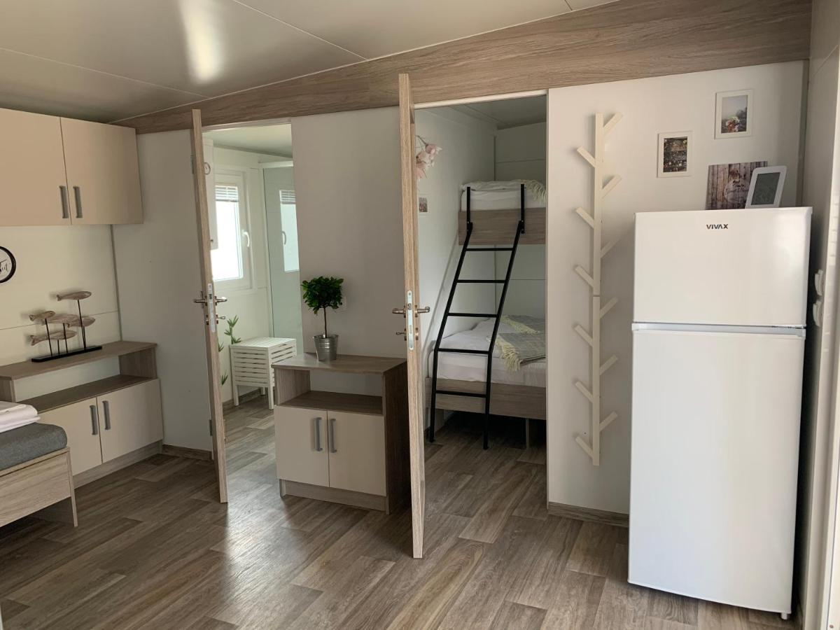 Mobile Home M&M Drage Buitenkant foto